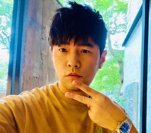 娛樂(lè)圈吃瓜周杰倫是誰(shuí),娛樂(lè)圈吃瓜界的“瓜王”